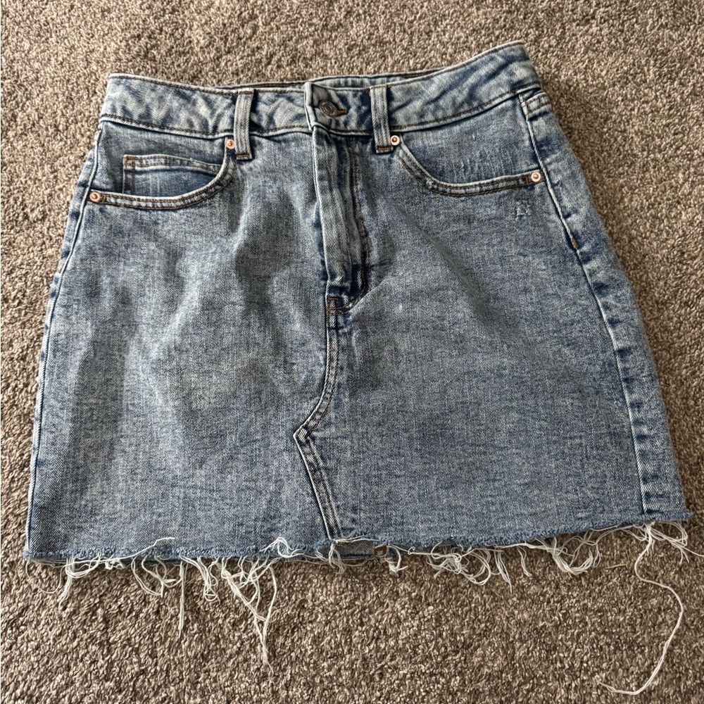 Women’s size 8 Jean skirt. Wild fable from Target.